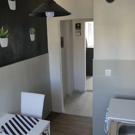 Apartment Central Paradise *